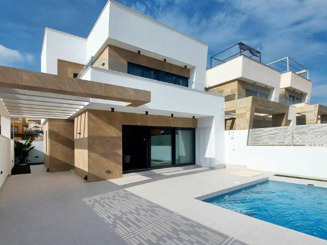 Casa chalet en Venta en San Miguel de Salinas