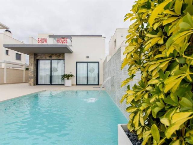 Casa chalet en Venta en San Miguel de Salinas