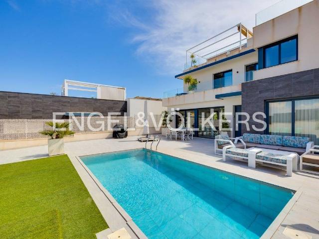 Casa chalet en Venta en San Miguel de Salinas