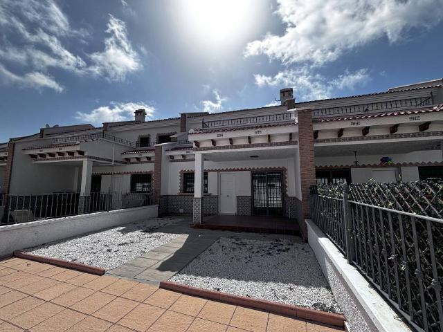 Casa chalet en Venta en San Miguel de Salinas