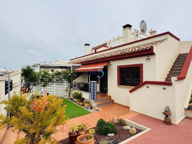 Casa chalet en Venta en San Miguel de Salinas