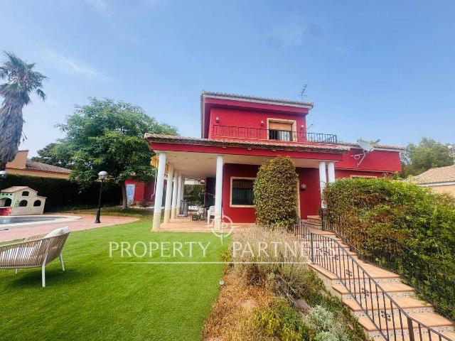 Casa chalet en Venta en San Miguel El Paraiso
