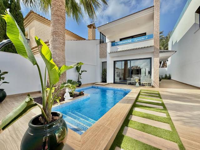 Casa chalet en Venta en San Pedro del Pinatar ciudad