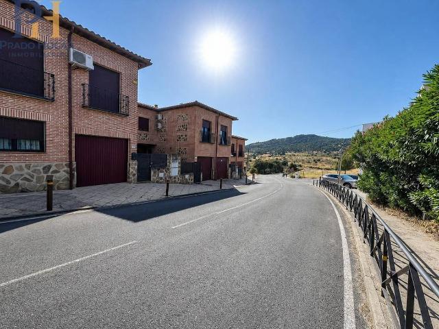 Casa chalet en Venta en San Román de los Montes