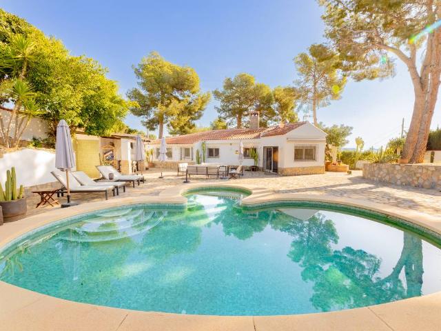 Casa chalet en Venta en San Rafael Nucia Park