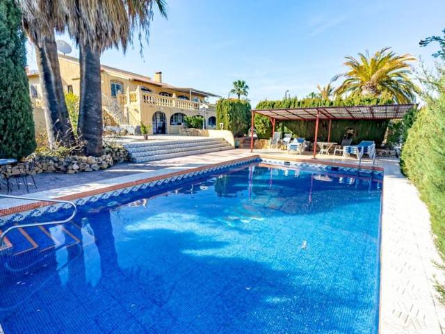 Casa chalet en Venta en San Rafael Nucia Park