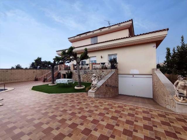 Casa chalet en Venta en San Rafael del Río