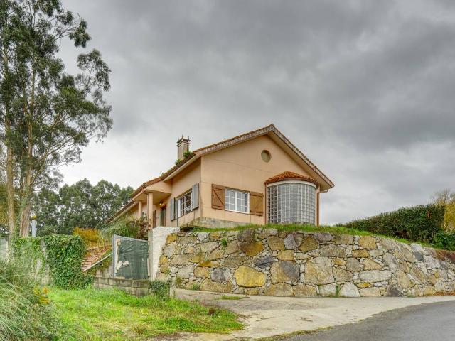 Casa chalet en Venta en Sada A Coruña