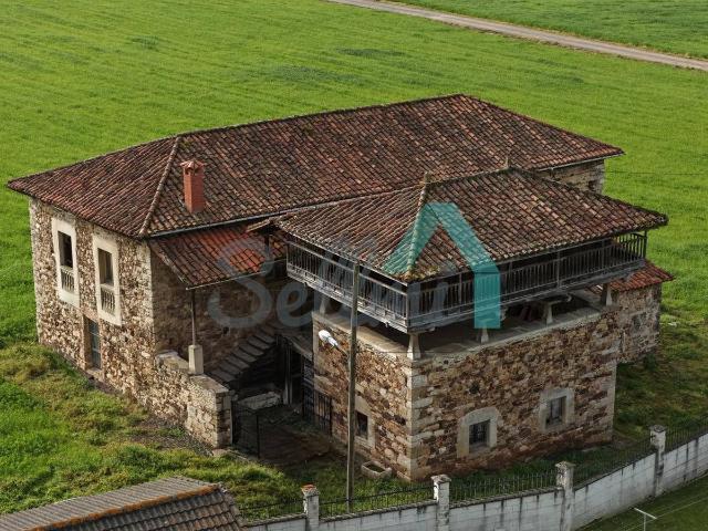 Casa chalet en Venta en Salas