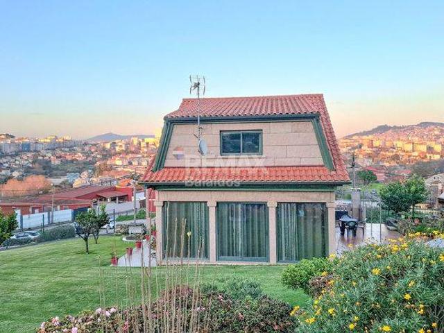 Casa chalet en Venta en Sardoma Castrelos