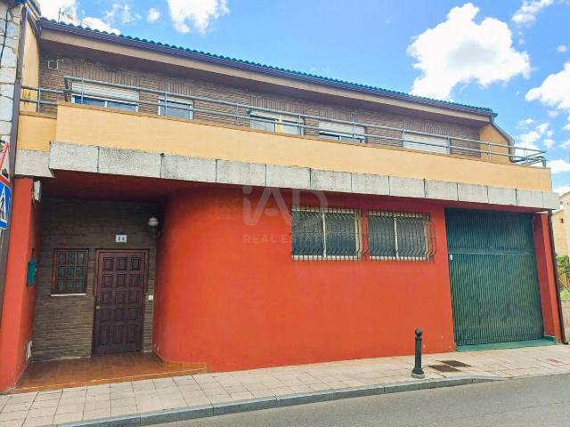 Casa chalet en Venta en Sariegos