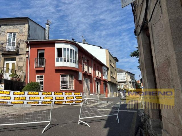 Casa chalet en Venta en Sarria