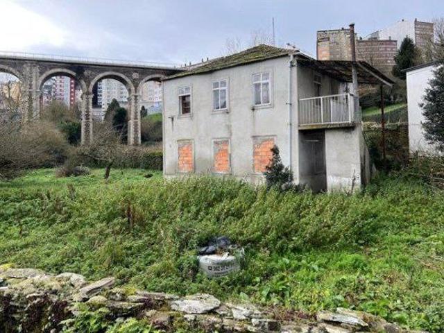 Casa chalet en Venta en Sarria