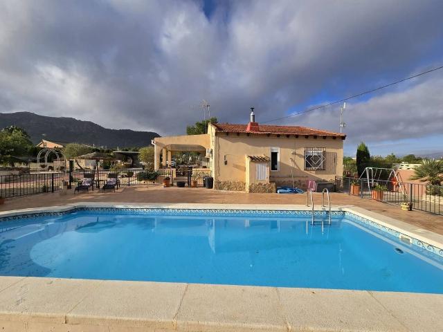 Casa chalet en Venta en Sax