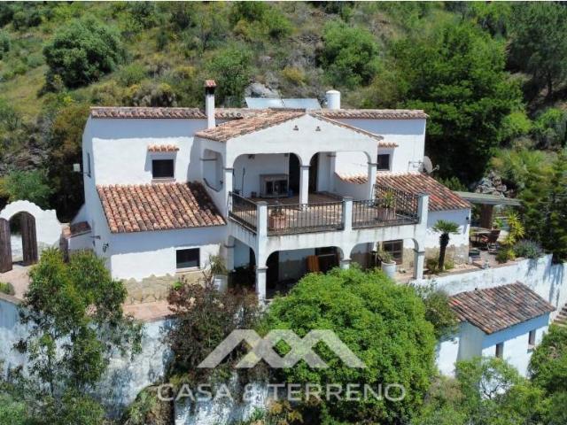 Casa chalet en Venta en Sayalonga