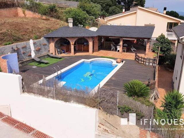 Casa chalet en Venta en Sentmenat