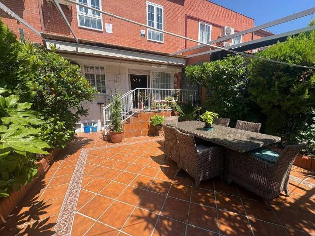 Casa chalet en Venta en Sector 3