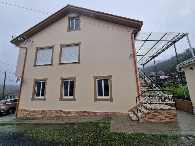 Casa chalet en Venta en Sedes Pedroso Doso