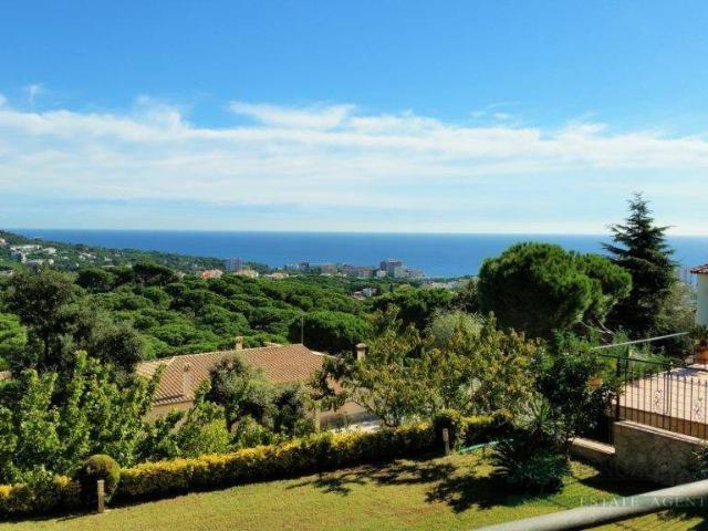 Casa chalet en Venta en Serra Brava