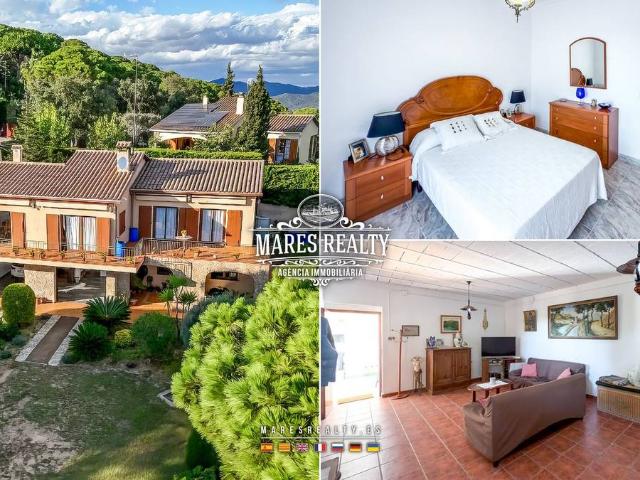 Casa chalet en Venta en Serra Brava