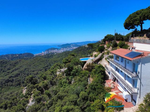 Casa chalet en Venta en Serra Brava