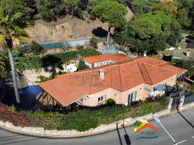 Casa chalet en Venta en Serra Brava