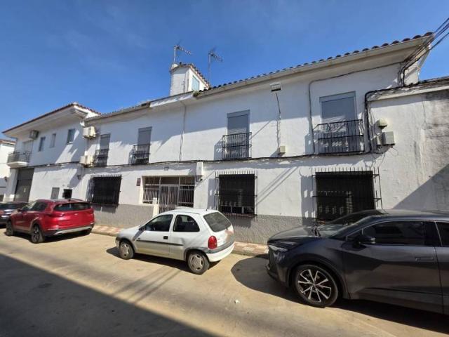 Casa chalet en Venta en Serradilla