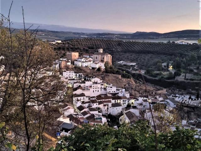 Casa chalet en Venta en Setenil de las Bodegas