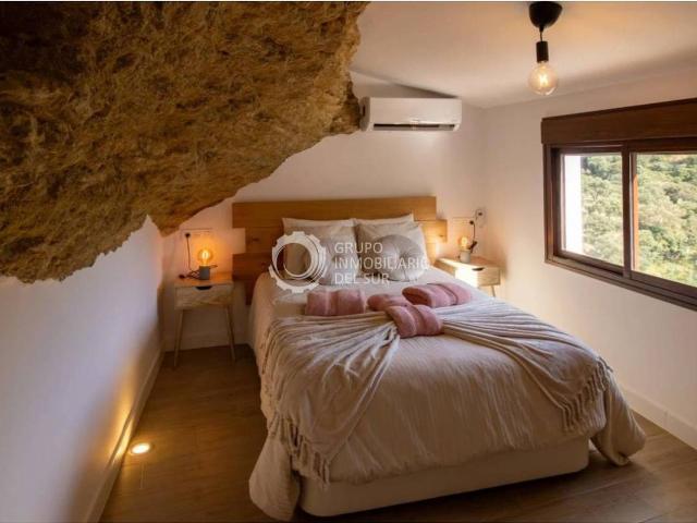 Casa chalet en Venta en Setenil de las Bodegas
