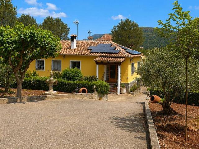 Casa chalet en Venta en Simat de la Valldigna