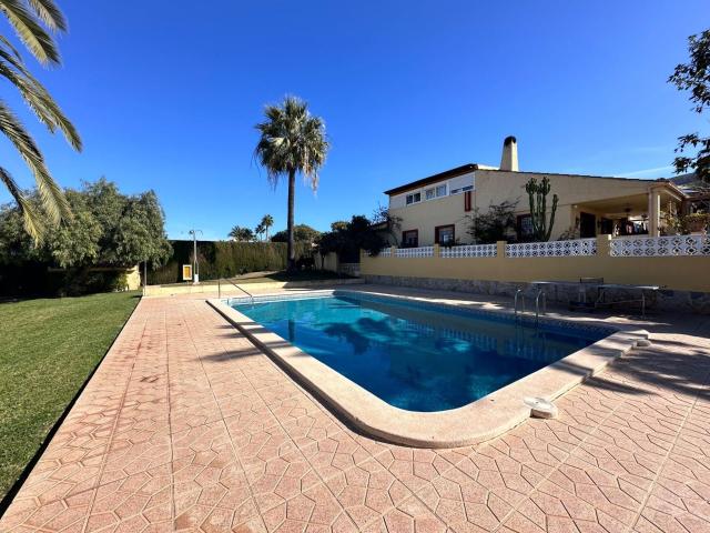 Casa adosada en Venta en Sierra Helada