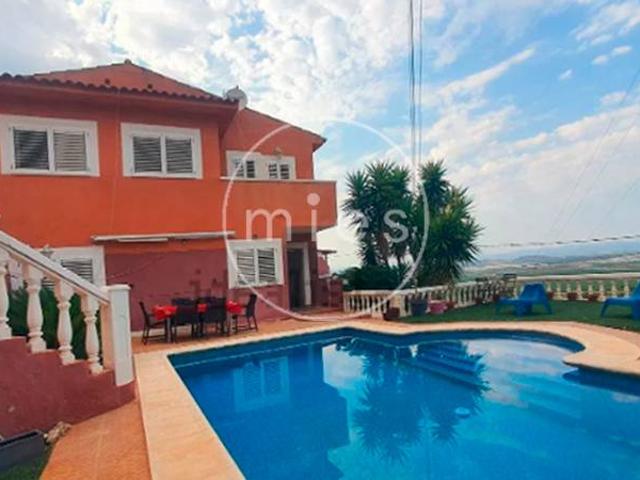 Casa chalet en Venta en Sierra Perenchiza Cumbres de Calicanto Sto Domingo