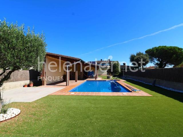 Casa chalet en Venta en Sils