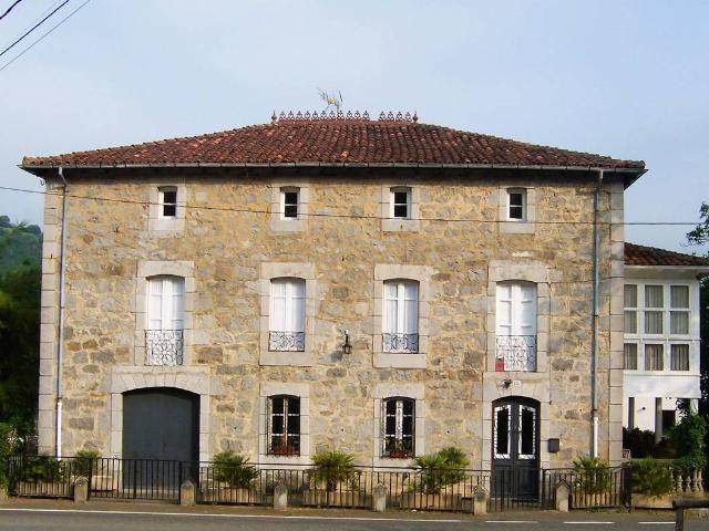 Casa chalet en Venta en Soba