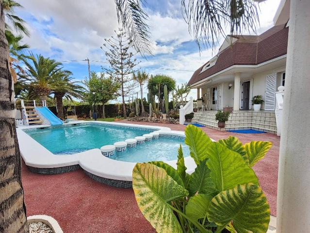 Casa chalet en Venta en Sol y Luz