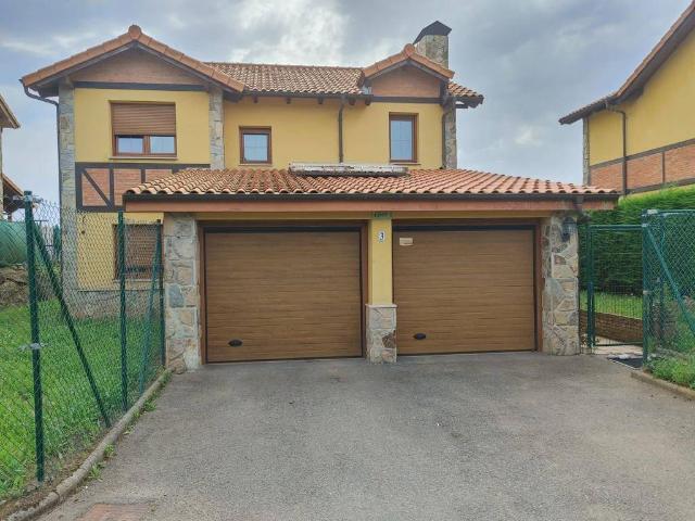 Casa chalet en Venta en Soto del Barco
