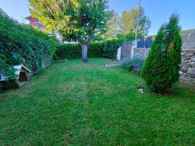 Casa chalet en Venta en Soto y Amío