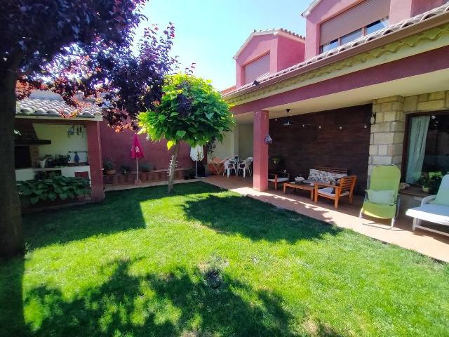 Casa chalet en Venta en Sotorribas