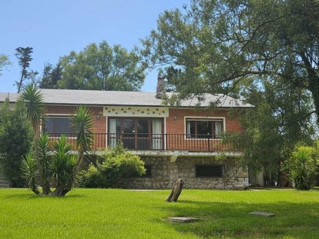 Casa chalet en Venta en Suances