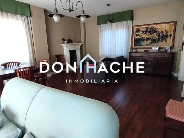 Casa chalet en Venta en Sur
