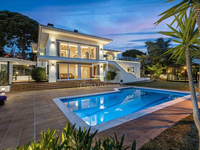 Casa chalet en Alquiler en Alella