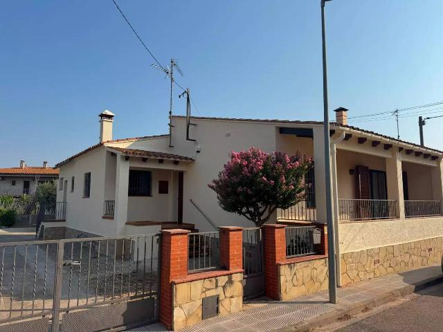 Casa chalet en Alquiler en Borrassà
