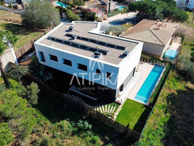 Casa chalet en Alquiler en Fenals