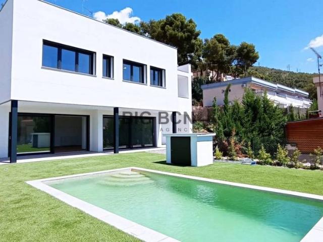 Casa chalet en Alquiler en Les Botigues de Sitges