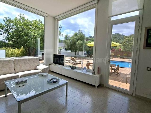 Casa chalet en Alquiler en Nucli Urbà