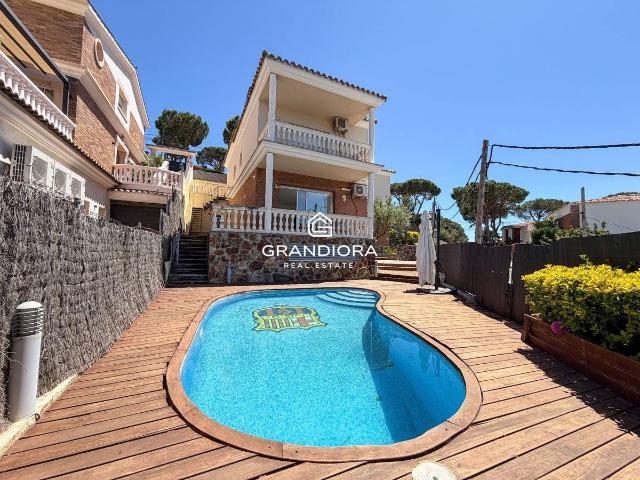 Casa chalet en Alquiler en Premià de Dalt