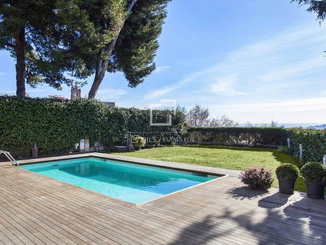 Casa chalet en Alquiler en Sarrià