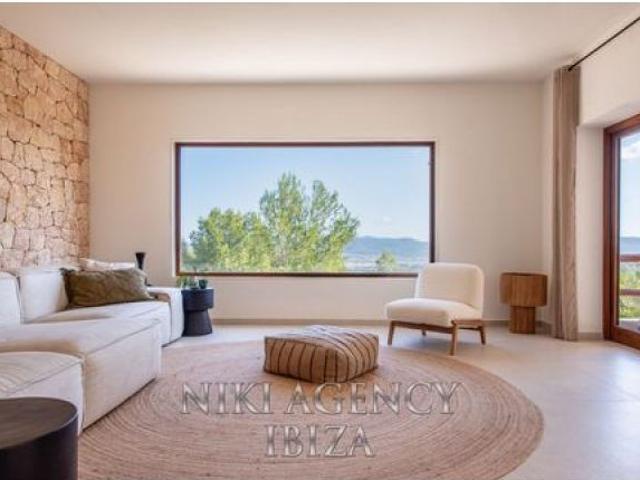 Casa / Chalet en Sant Josep de sa Talaia, San Agustín, venta. ZUUM T346