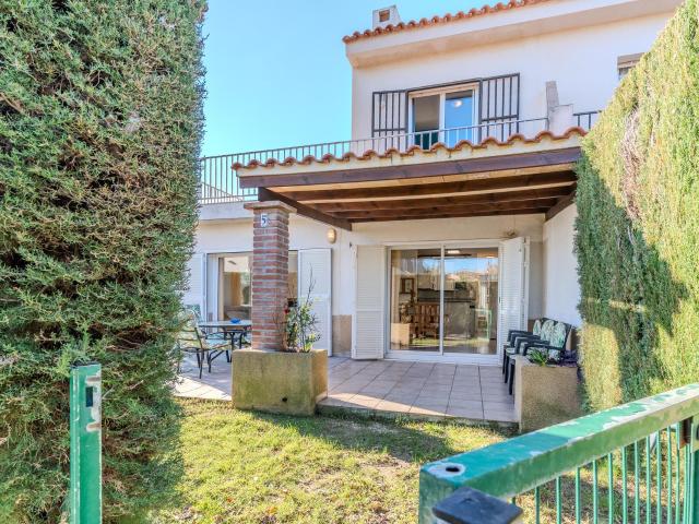 Casa / Chalet pareado en venta en Cl Montagut De 3 Cales 338. 83m² L'Ametlla de Mar