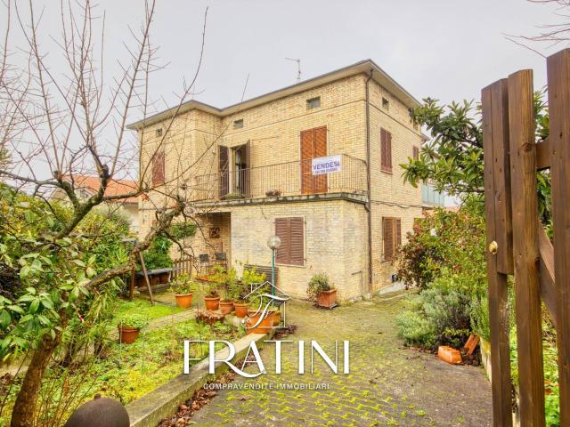 Casa Cielo Terra in vendita a Ancarano